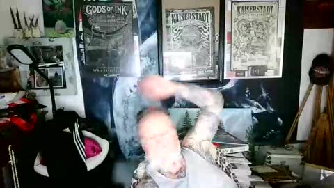 blindsurfer780299 online show from 12-02-25, 11:37