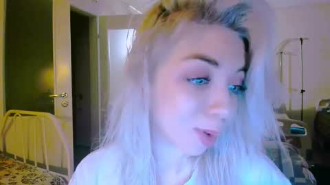 Nicole online show from 02-24-25, 06:58