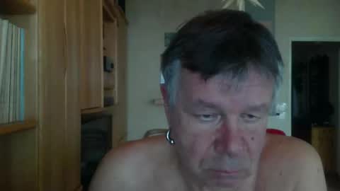 Snapshot of blixaa chatting on 01-26-25, 11:50 Blixaa online show from 01-26-25, 11:50