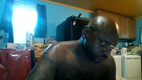 Snapshot of blkdiamonddick69 chatting on 06-12-26, 12:09 blkdiamonddick69 online show from 06-12-26, 12:09