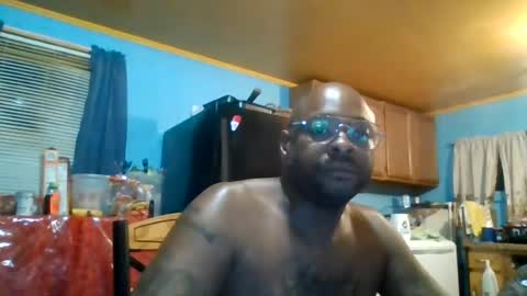 Snapshot of blkdiamonddick69 chatting on 06-13-26, 01:25 blkdiamonddick69 online show from 06-13-26, 01:25