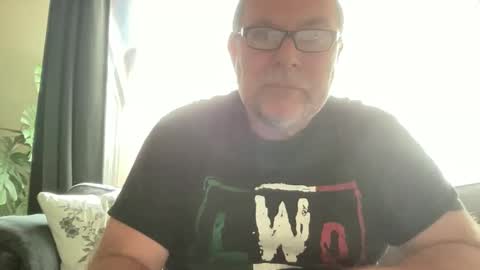 BlIdoL online show from 05-20-26, 06:30