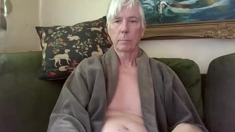 Snapshot of blomkuk chatting on 09-24-25, 10:40 blomkuk online show from 09-24-25, 10:40