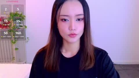 Snapshot of blon_kater chatting on 06-12-26, 02:43 YoYo online show from 06-12-26, 02:43