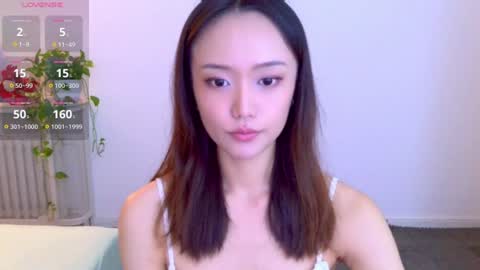 Snapshot of blon_kater chatting on 06-19-26, 06:29 YoYo online show from 06-19-26, 06:29