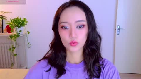 Snapshot of blon_kater chatting on 07-18-26, 08:07 YoYo online show from 07-18-26, 08:07