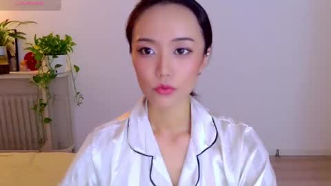 Snapshot of blon_kater chatting on 07-19-26, 06:39 YoYo online show from 07-19-26, 06:39