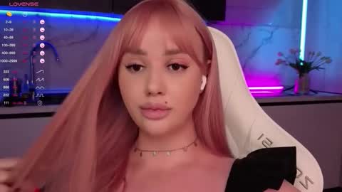 Lana online show from 09-20-25, 08:43