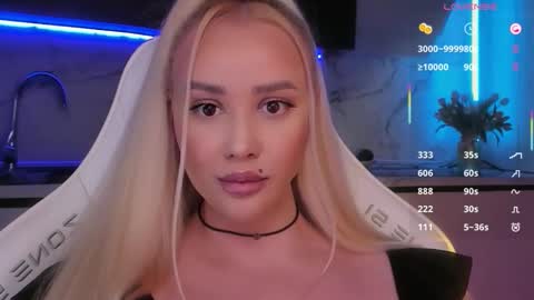 Lana online show from 01-09-26, 01:41