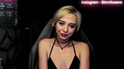 blond_ice_ann online show from 06-05-26, 06:31