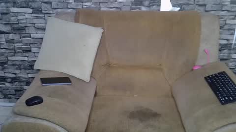 Snapshot of blonde_creamy chatting on 06-18-26, 07:08 blonde_creamy online show from 06-18-26, 07:08
