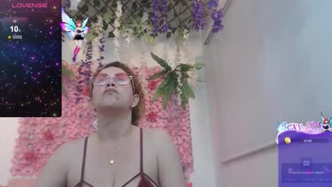 blonde_squirt_ online show from 01-06-26, 08:01