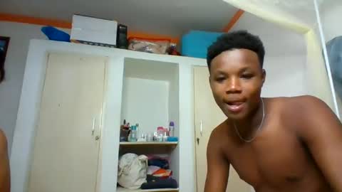Snapshot of blondebarbiey chatting on 06-19-26, 09:24 blonde online show from 06-19-26, 09:24