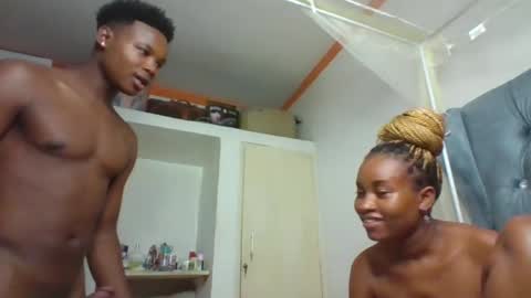 Snapshot of blondebarbiey chatting on 07-16-26, 01:17 blonde online show from 07-16-26, 01:17