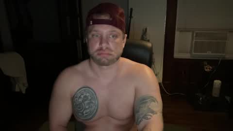 Snapshot of blondebluebear chatting on 01-21-25, 02:33 blondebluebear online show from 01-21-25, 02:33