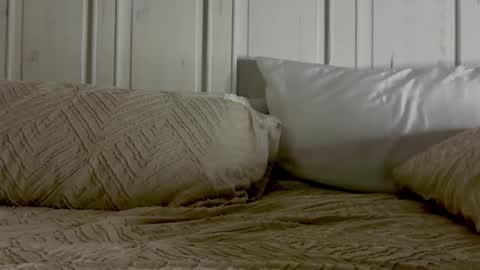 blondechristine99 online show from 12-21-25, 04:36