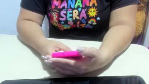 Snapshot of blondie_seex chatting on 11-10-25, 12:37 Blondie online show from 11-10-25, 12:37