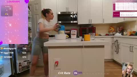 Bubbles online show from 09-22-25, 02:02