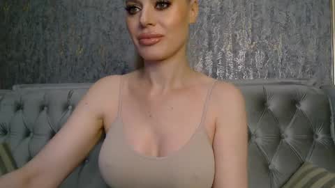 Snapshot of blondiestarxxx chatting on 04-24-26, 09:06 Helen online show from 04-24-26, 09:06