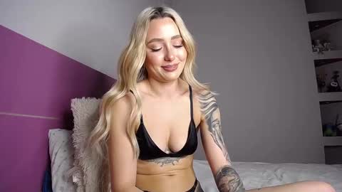 Anna online show from 01-30-25, 06:54