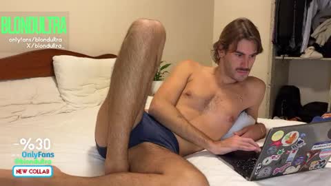 Snapshot of blondultra chatting on 05-22-26, 06:02 blondultra online show from 05-22-26, 06:02