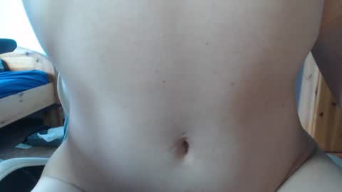 Snapshot of blondyelena chatting on 07-11-26, 06:05 blondyelena online show from 07-11-26, 06:05