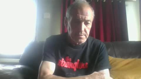 bloody52 online show from 05-18-26, 08:53