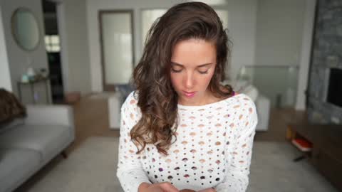 Snapshot of bloomyogi chatting on 01-10-25, 08:26 Emma Bloom online show from 01-10-25, 08:26