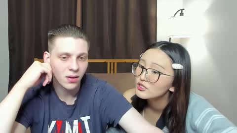 Snapshot of blossomandbee chatting on 02-07-26, 05:05 Sasha and Maria online show from 02-07-26, 05:05