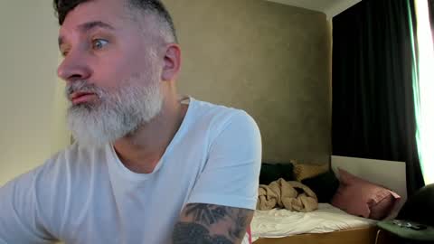 Snapshot of blowmyxxl chatting on 01-07-25, 10:22 Nico online show from 01-07-25, 10:22