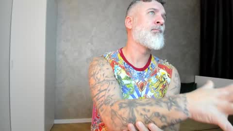 Snapshot of blowmyxxl chatting on 01-08-25, 10:16 Nico online show from 01-08-25, 10:16