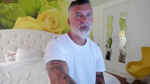 Nico online show from 05-17-26, 07:39