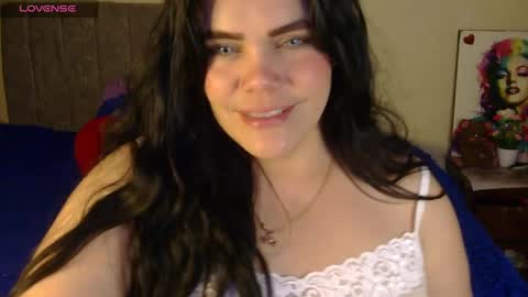 Snapshot of blue_angel33 chatting on 10-09-25, 02:09 kate online show from 10-09-25, 02:09