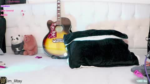 TAY   online show from 01-06-25, 06:52