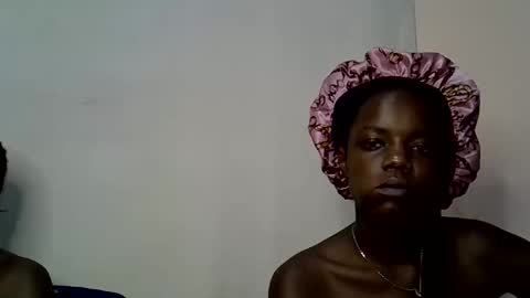 blue_savagee online show from 10-30-25, 06:52