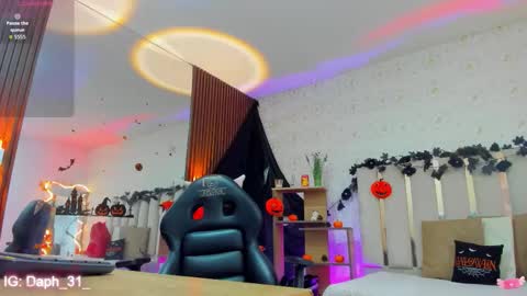 blue_tay1 online show from 10-20-25, 11:21