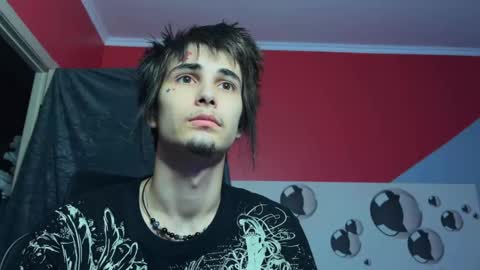 Snapshot of blue_w0rld chatting on 10-19-25, 02:56 SONNYVAN online show from 10-19-25, 02:56