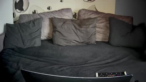 SONNYVAN online show from 03-23-26, 04:27