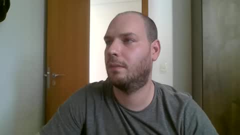 Blue online show from 12-19-24, 06:56