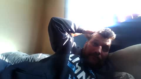 Snapshot of bluedemoneyes1986 chatting on 02-25-25, 04:00 bluedemoneyes1986 online show from 02-25-25, 04:00