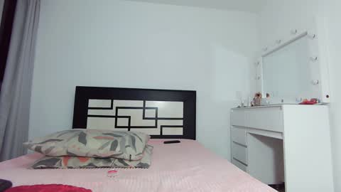 Snapshot of bluediamond_ chatting on 01-18-25, 01:41 bluediamond_ online show from 01-18-25, 01:41