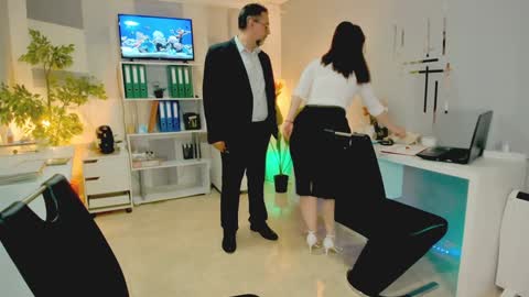 Snapshot of bluediamondsdreams chatting on 11-06-25, 10:49 bluediamondsdreams online show from 11-06-25, 10:49