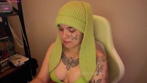 Blue online show from 02-20-26, 04:31