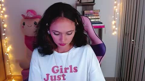 Im Abril .. Nice to meet you  thumb up me please its important  INDEPENDENT MODEL online show from 02-06-26, 12:15