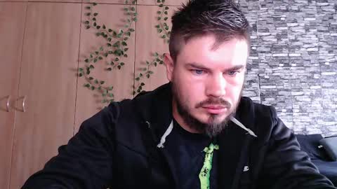 blueeyeboy0 online show from 06-01-26, 08:05