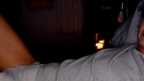 Snapshot of blueeyedlie chatting on 10-04-25, 05:27 Blueeyedlie online show from 10-04-25, 05:27