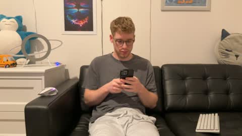 blueeyedtallguy online show from 12-16-24, 04:23