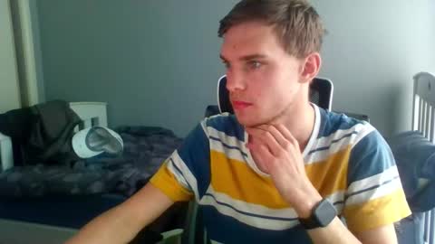 bluegaze6227724 online show from 11-29-25, 08:28