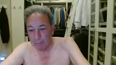 blueisles online show from 02-16-25, 02:20