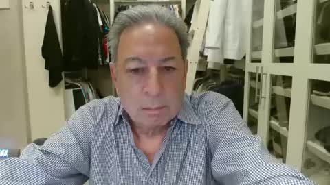 blueisles online show from 02-16-25, 03:27